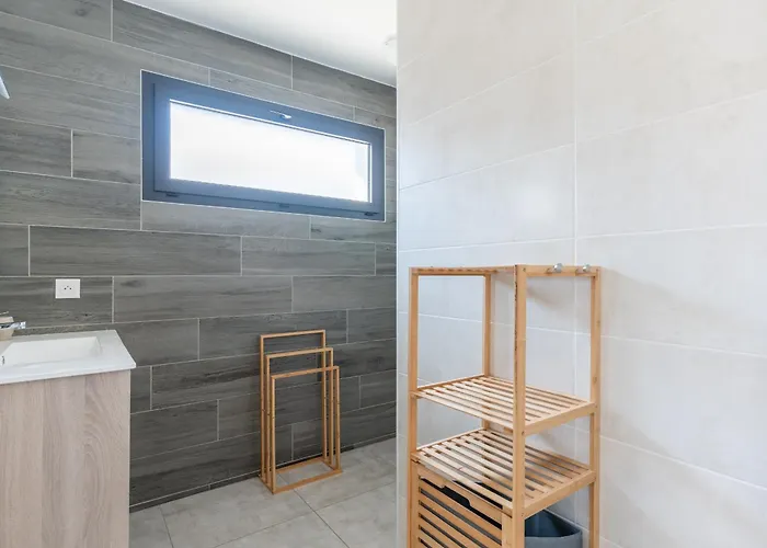 Casa de Férias Maison Neuve Proche Océan à Mimizan, 4 Pers, Clim, Wifi, Jardinet, Pistes Cyclables, Ménage Inclus - Fr-1-50-91